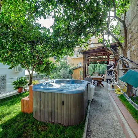 بيت ضيافة Il Giardino Dei Venti 4*